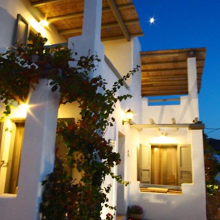 Ianthi Boutique Guesthouses סקירוס מראה חיצוני תמונה