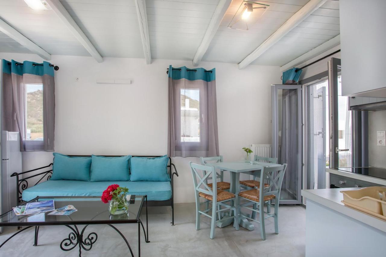 Ianthi Boutique Guesthouses סקירוס מראה חיצוני תמונה