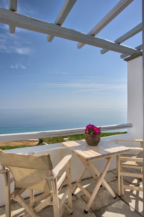 Ianthi Boutique Guesthouses סקירוס מראה חיצוני תמונה
