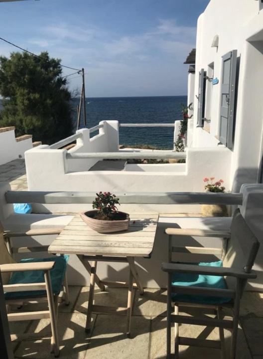 Ianthi Boutique Guesthouses סקירוס מראה חיצוני תמונה